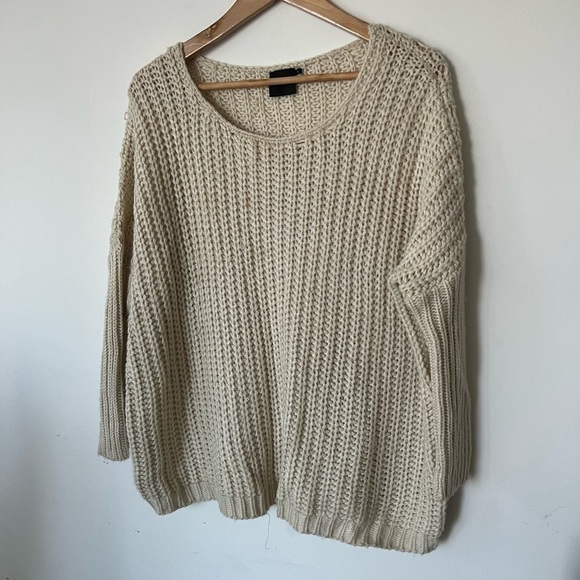 Cliche Chucky Beige Soft  Knit Creme Beige Sweater Large - Picture 2 of 14